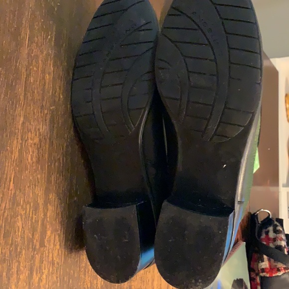 Bandolino Black Booties - Picture 5 of 5